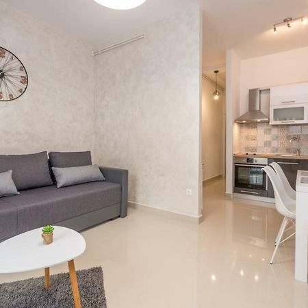 Apartments Kekel Biograd Na Moru Exterior photo