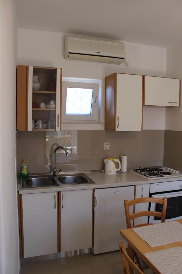 Apartments Kekel Biograd Na Moru Exterior photo