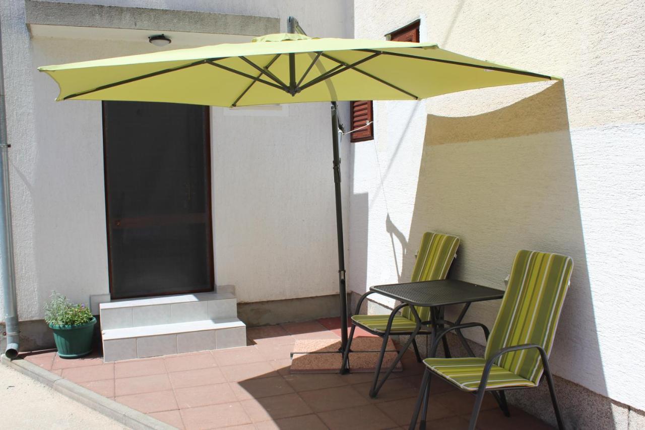 Apartments Kekel Biograd Na Moru Exterior photo
