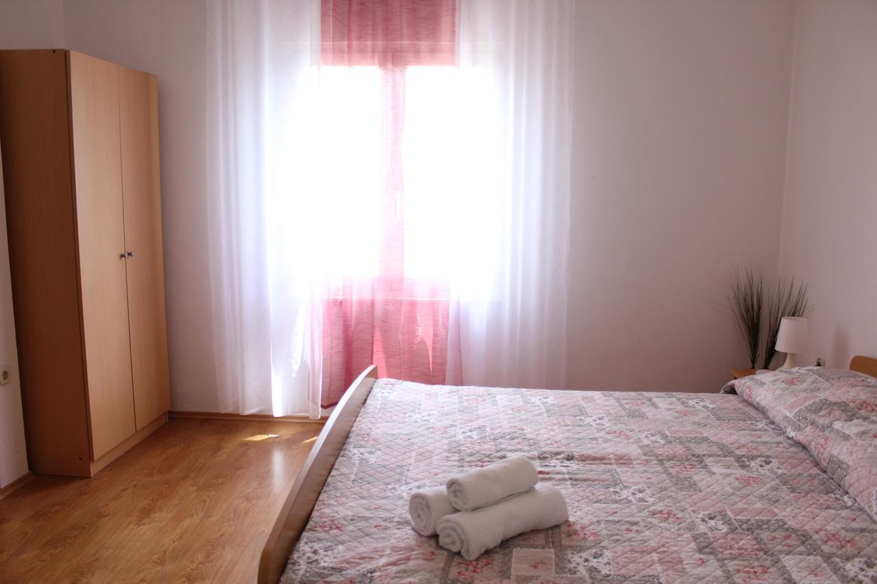 Apartments Kekel Biograd Na Moru Exterior photo
