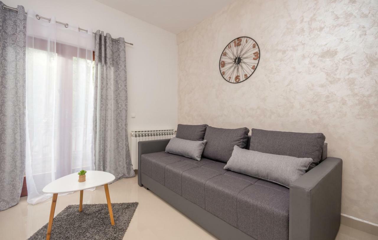 Apartments Kekel Biograd Na Moru Exterior photo