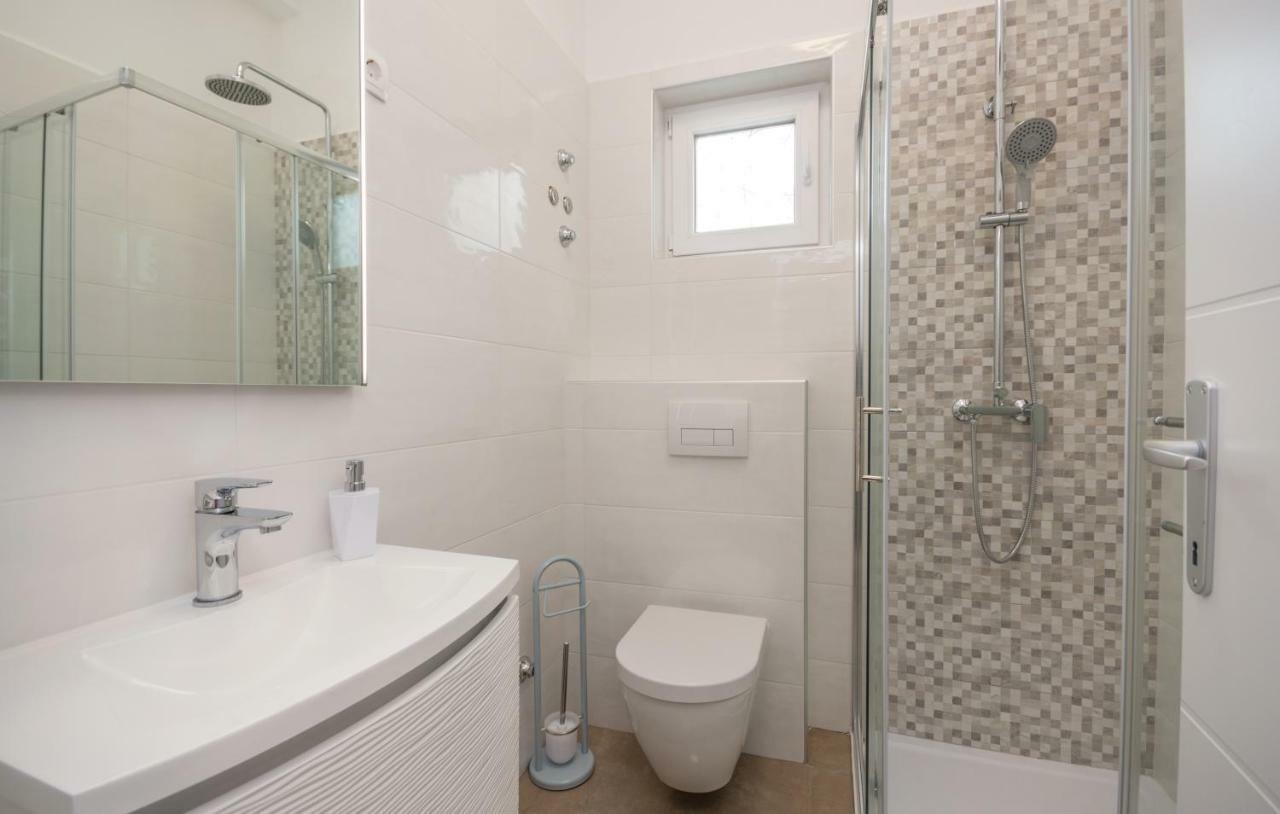 Apartments Kekel Biograd Na Moru Exterior photo
